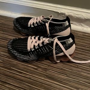 Womens Nike VaporMax